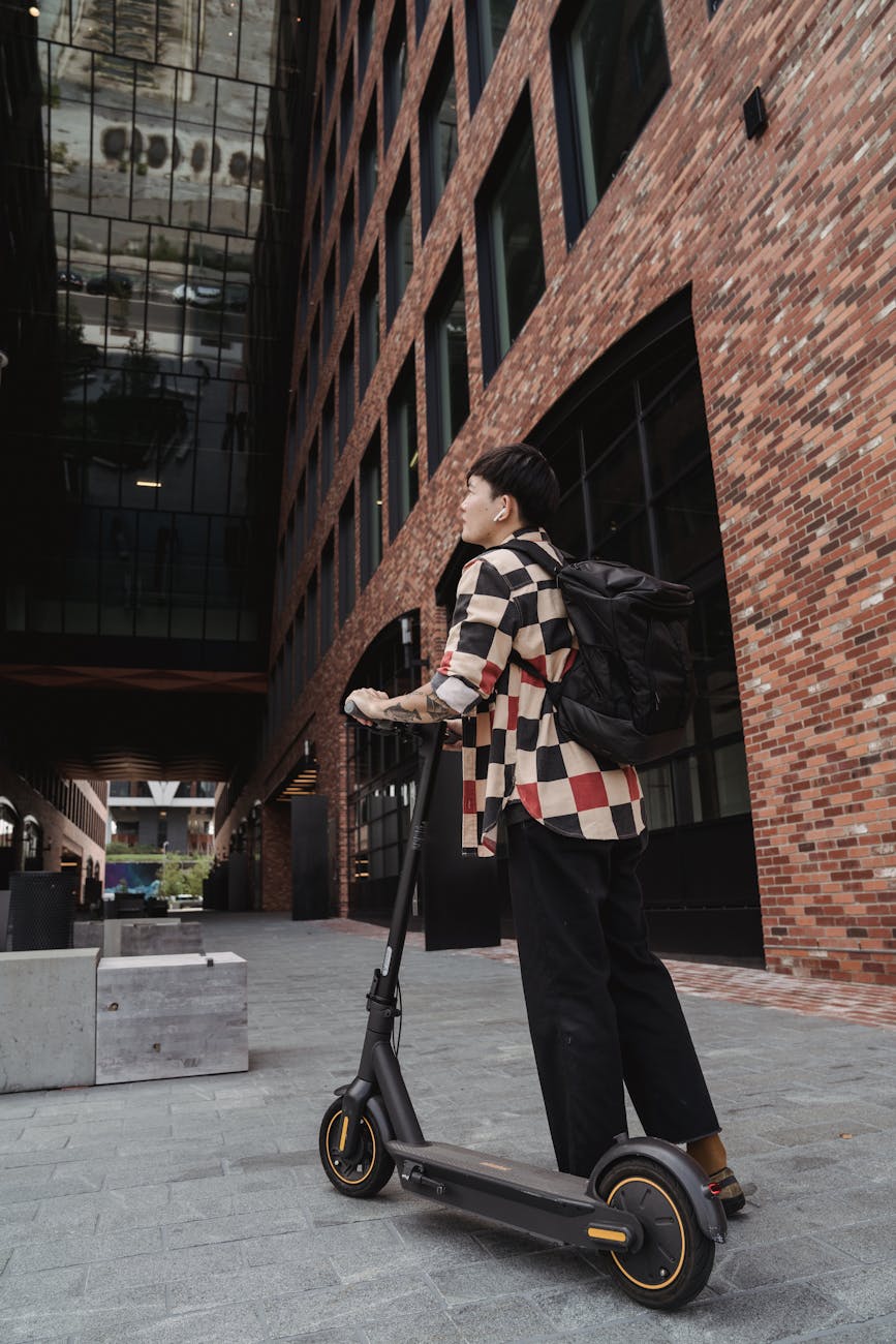 Exploring the Impact of Sustainable Fashion Trends on the Environment