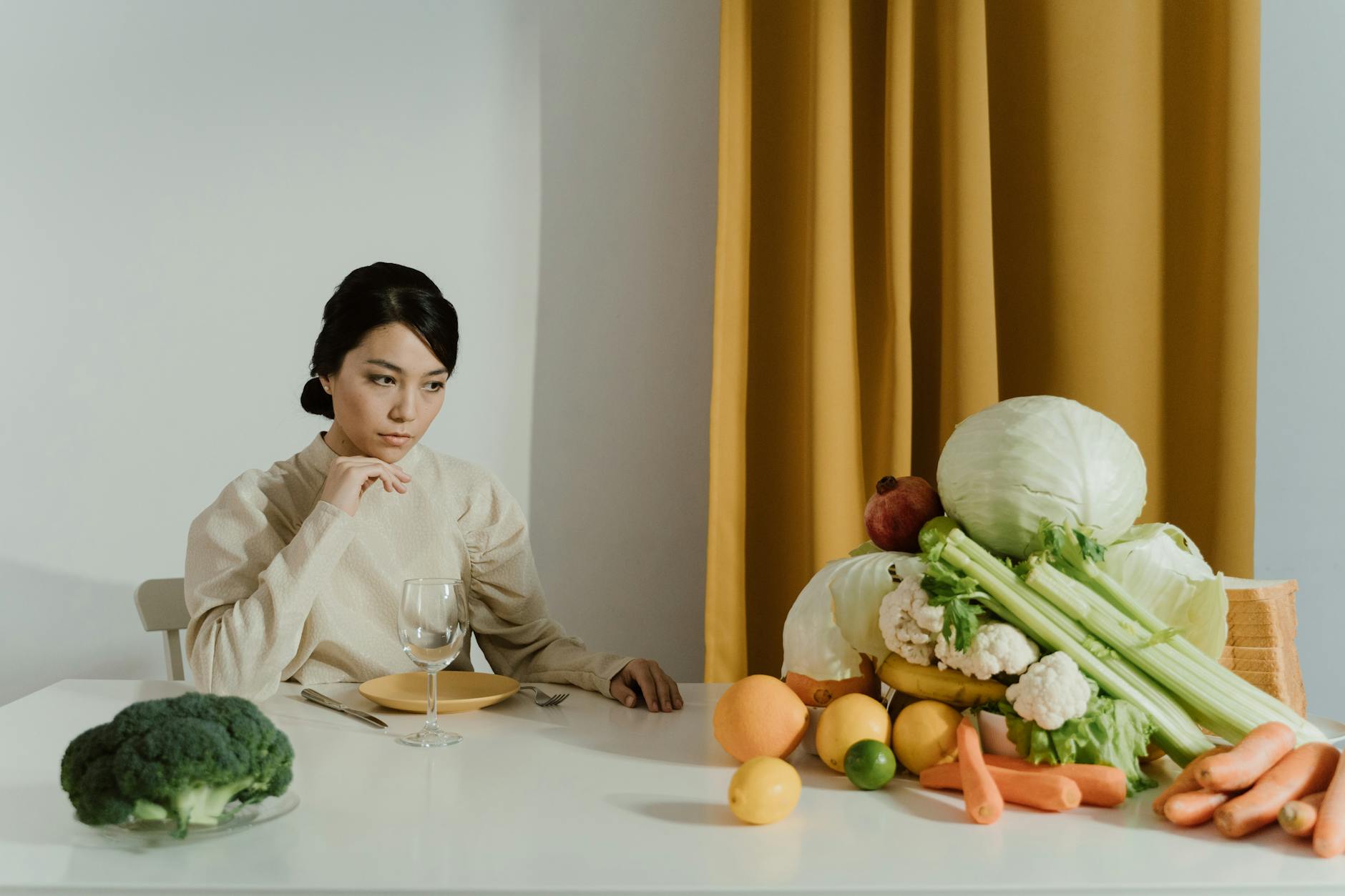 The Art of Mindful Eating: How to Improve Your Relationship with Food